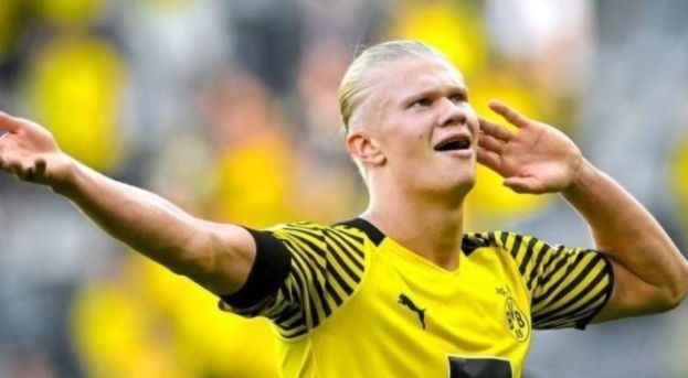 《猫和老鼠：星盘奇缘》提档8.2 马思唯献唱主题曲 2025-07-25 近日，全球经典IP《猫和老鼠》85周年纪念之作——动画电影《猫和老鼠：星盘奇缘》正式官宣提档8月2日。